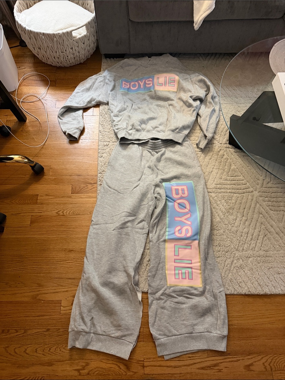“Boys Lie" Graphic Sweat Set